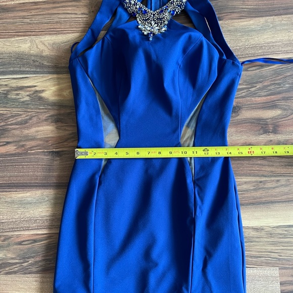 BNWT Nina Canacci beaded gown - Picture 8 of 11